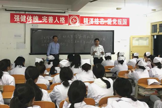 5cde9b887ef05.jpg